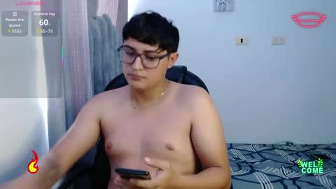 tegocute online show from May 17, 5:09 pm