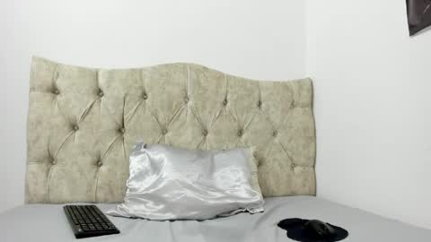 terrygrace online show from April 30, 7:54 pm