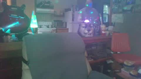 thealiensarecumming online show from June 10, 4:03 am