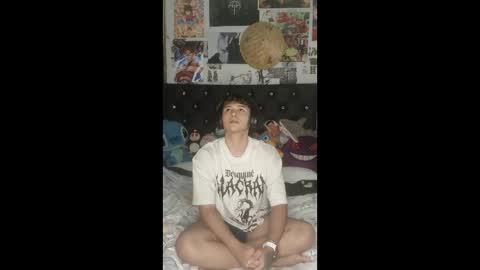 thebluesky_18 online show from May 8, 11:11 am
