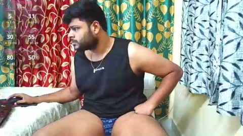 thecuteboyy online show from August 3, 1:15 am