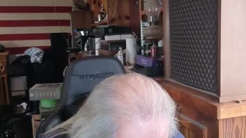 themasseure1 online show from April 20, 10:01 pm