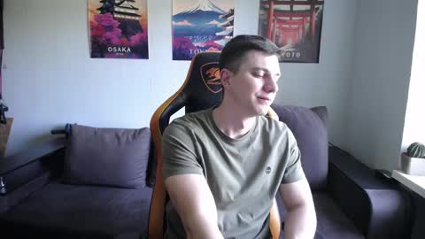 Nick   online show from May 8, 11:11 am