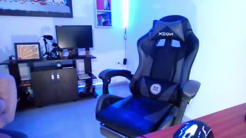 thiago_420 online show from May 16, 2:09 am