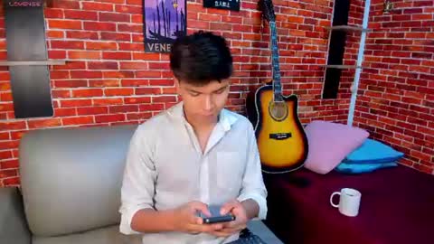 thiago online show from June 16, 1:13 pm