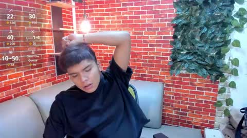 thiago online show from May 15, 2:20 am