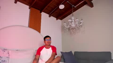 thiagovega_ online show from July 30, 5:07 am
