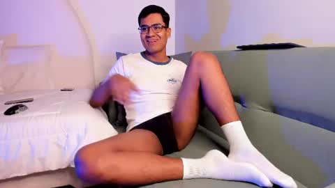 thiagovega_ online show from July 5, 4:16 am