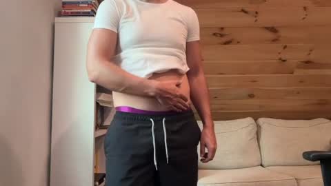 thickcockjock1017 online show from July 15, 11:11 pm