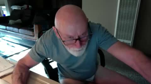 thickmorninwood online show from May 18, 1:39 pm