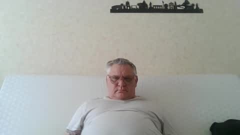 Thierrysymp online show from May 23, 8:42 am