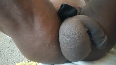 thikstik_80 online show from May 11, 1:02 pm
