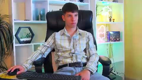thomas_edisonn online show from July 23, 7:16 am