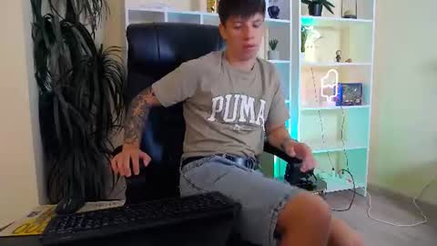 thomas_edisonn online show from July 13, 6:59 am