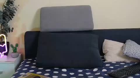 thomas_edisonn online show from July 18, 7:25 am