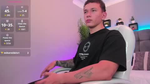 Thomas online show from May 4, 2:52 pm