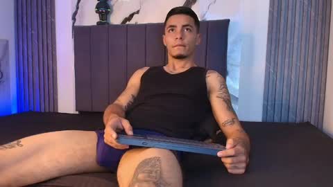 thomass_conor online show from April 23, 5:26 pm