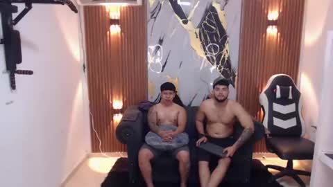 thomson_hot01 online show from June 13, 6:00 am