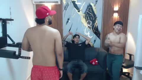 thomson_hot01 online show from June 25, 5:56 am