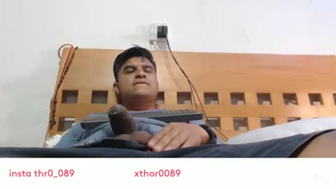 thor0200 online show from May 6, 2:01 am