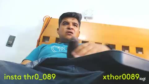 thor0200 online show from May 7, 7:03 pm