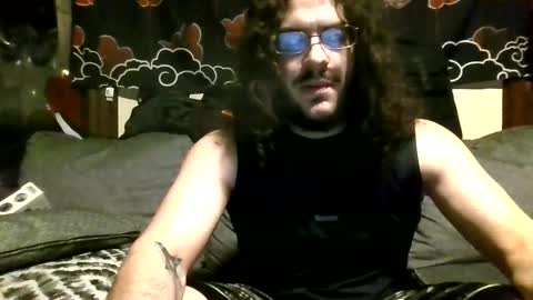 tickles93 online show from February 1, 6:32 am