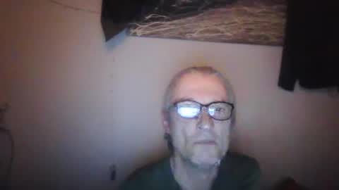 tiddles12345 online show from May 5, 5:31 am