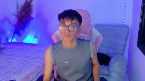 tifany_eiden online show from July 12, 2:46 am