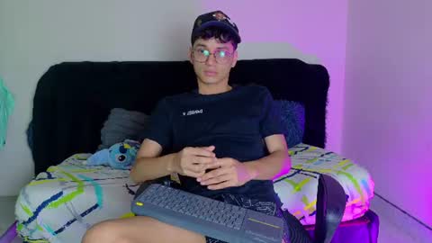 tifany_eiden online show from July 3, 8:42 am