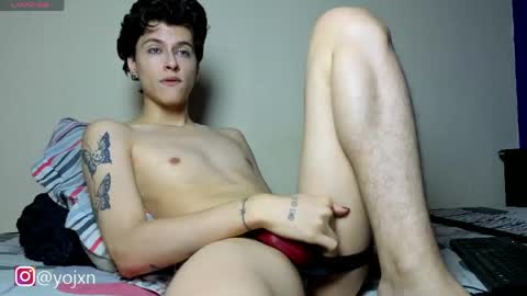 timmy  independent model  help me reach 50 thumbs up pls online show from May 2, 3:59 pm