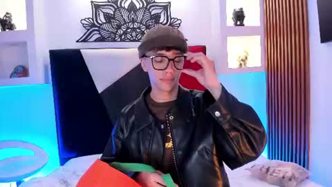 Timothy 21 years old online show from June 17, 7:37 pm