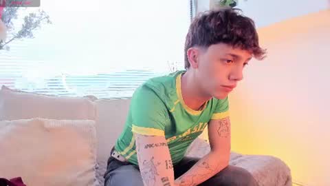 Timothy 21 years old online show from June 18, 8:58 pm