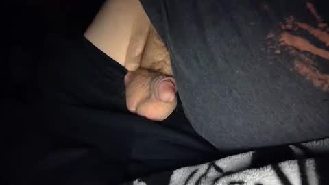 tinytim22992 online show from May 7, 1:38 am
