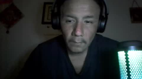 tinywolf0009 online show from June 19, 3:56 am