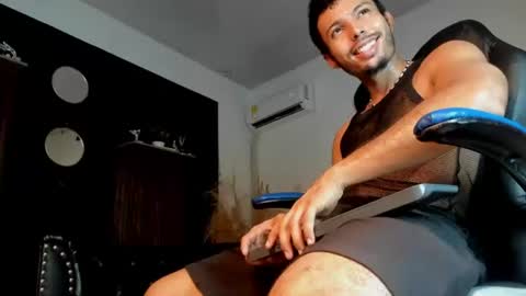 titobell10 online show from July 5, 7:32 pm