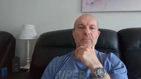 toerag69 online show from May 10, 10:16 am