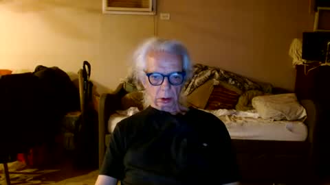 tom112292014 online show from June 16, 1:30 am