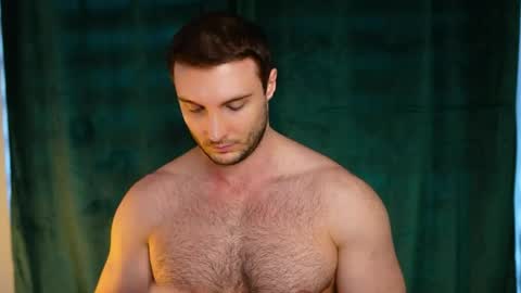 Tom online show from May 19, 4:02 pm
