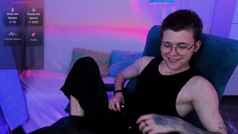 tomas_norton online show from May 20, 9:10 pm
