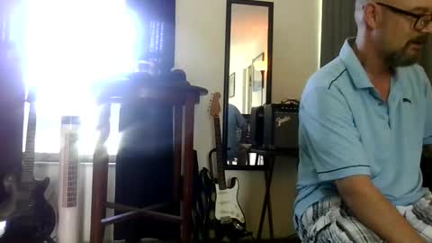 sirmuggsalot online show from May 22, 9:42 pm