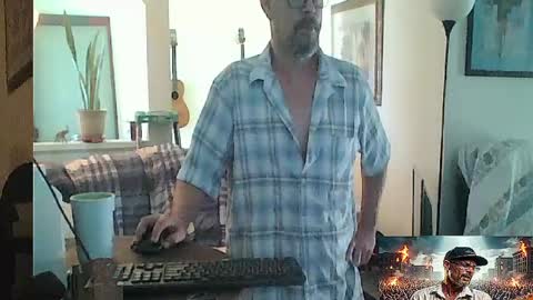 sirmuggsalot online show from May 19, 4:24 pm