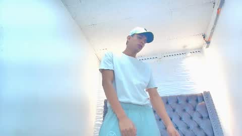Tommy online show from June 23, 3:44 am