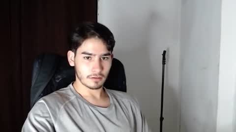 tommycutee21 online show from July 26, 9:39 am