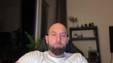 Thomas Fit online show from April 29, 7:53 pm