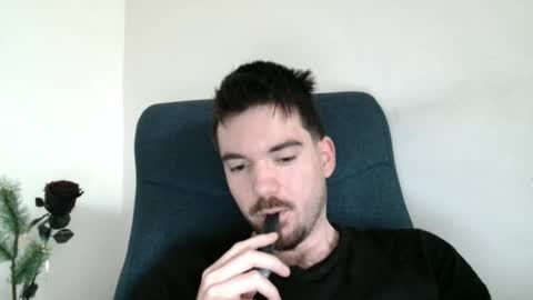 Onlyfans - Tomylind keep you in touch there online show from May 16, 10:12 am