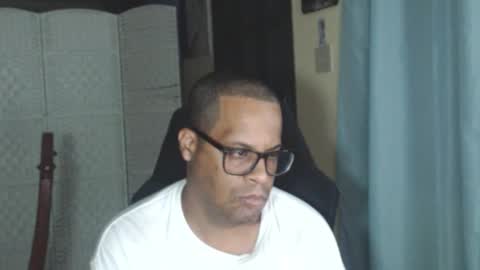 Antonio online show from May 11, 3:30 am