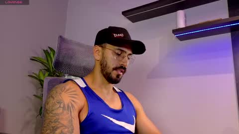 tony muscle1 online show from May 16, 10:58 am