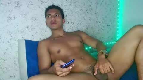 tonydesire_ online show from July 13, 12:35 am