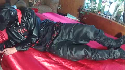 SagMeOreduceMe online show from May 15, 10:56 am