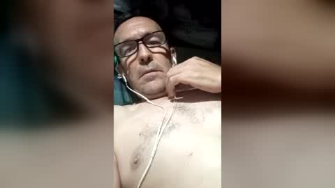 travieso777777 online show from August 3, 12:53 am